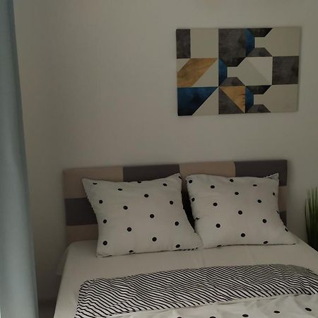 Apartman Till Galanta Bilik gambar